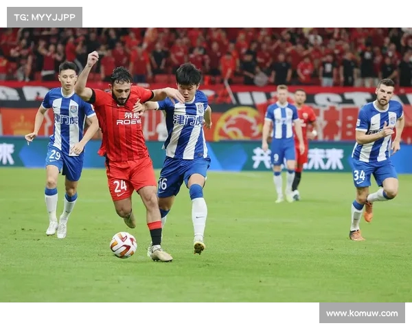 上海海港主场迎战天津津门虎,双方战成平局 上海海港主场迎战天津津门虎,双方战成平局