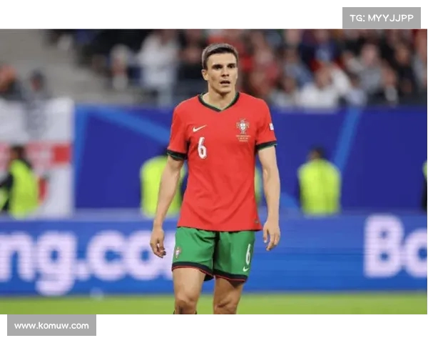 记者:帕利尼亚转会拜仁即将完成,双方签约同(palia帕里亚) 记者:帕利尼亚转会拜仁即将完成,双方签约同(palia帕里亚)