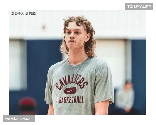 迪林厄姆:野猫队替补悍将如何在身材劣势下逆袭成关键角色 迪林厄姆:野猫队替补悍将如何在身材劣势下逆袭成关键角色