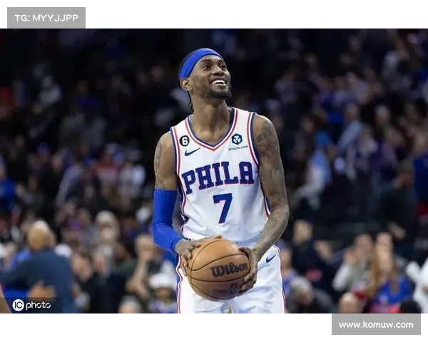 黄蜂对迈尔斯的兴趣：重建之路上的关键选择(黄蜂队麦克丹尼尔斯)